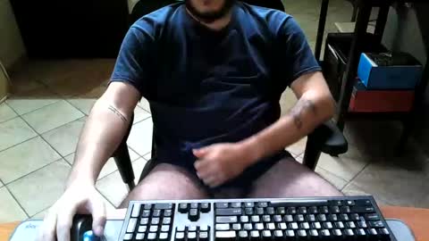 Snapshot of mr_kaa chatting on 12.25.24 mr_kaa online show from 12.25.24