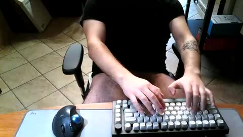 Snapshot of mr_kaa chatting on 02.12.25 mr_kaa online show from 02.12.25