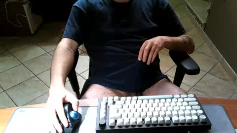 Snapshot of mr_kaa chatting on 12.13.25 mr_kaa online show from 12.13.25