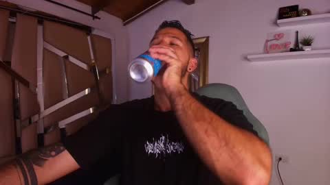 MIKEE online show from 09.12.25