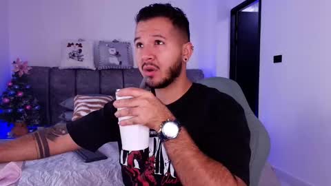 MIKEE online show from 01.09.26