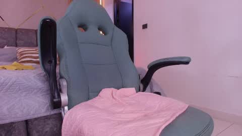 MIKEE online show from 04.09.26