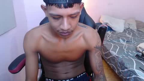 Snapshot of mr_stiven_ chatting on 01.03.25 mr_stiven_ online show from 01.03.25