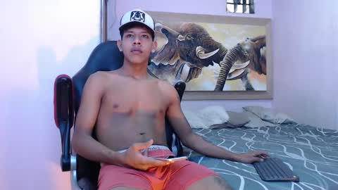 Snapshot of mr_stiven_ chatting on 02.22.25 mr_stiven_ online show from 02.22.25