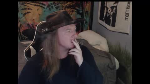 mr_strawberry online show from 10.14.25