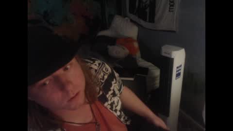 Snapshot of mr_strawberry chatting on 04.23.26 mr_strawberry online show from 04.23.26