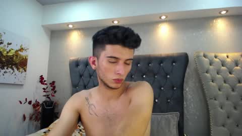 Snapshot of mr_williseo chatting on 02.03.25 williseo online show from 02.03.25