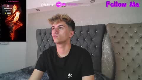 Snapshot of mr_williseo chatting on 09.26.25 williseo online show from 09.26.25