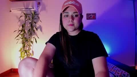 Laura online show from 12.19.24