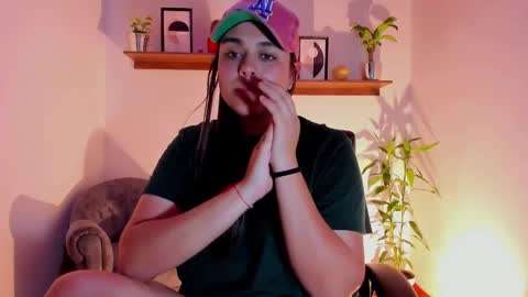 Laura online show from 01.28.25