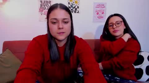 Snapshot of mrbuu_ chatting on 08.01.26 Laura online show from 08.01.26