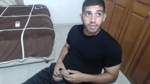 Snapshot of mrcum24 chatting on 12.06.24 Will online show from 12.06.24