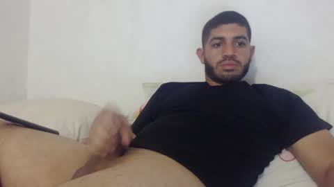 Snapshot of mrcum24 chatting on 12.26.24 Will online show from 12.26.24