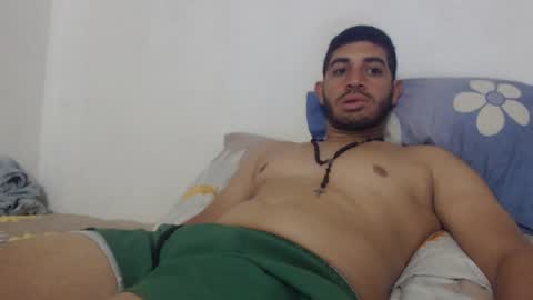Snapshot of mrcum24 chatting on 02.08.25 Will online show from 02.08.25
