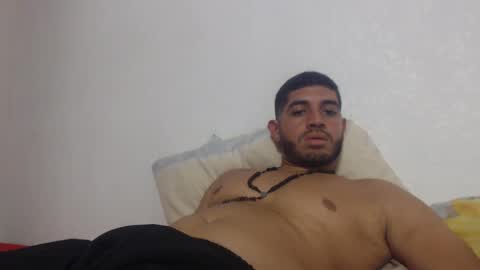 Snapshot of mrcum24 chatting on 09.08.25 Will online show from 09.08.25