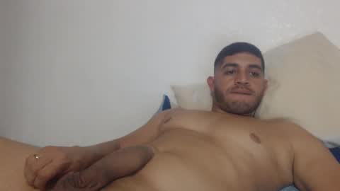 Snapshot of mrcum24 chatting on 09.19.25 Will online show from 09.19.25