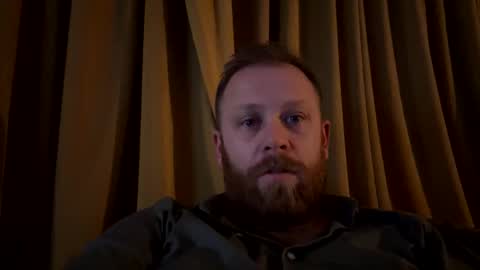 Snapshot of mrdamm chatting on 11.26.25 mrdamm online show from 11.26.25