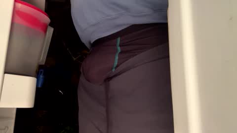 mreric_210 online show from 11.22.25