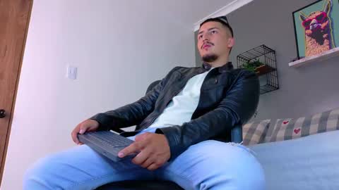 Mr Fox online show from 03.07.26