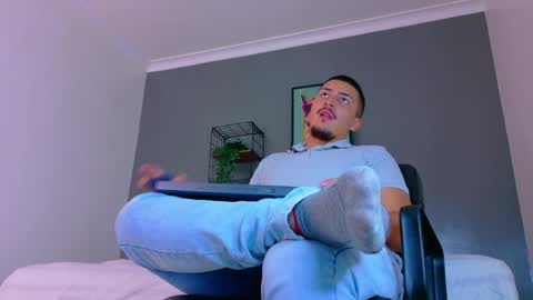 Mr Fox online show from 04.18.26