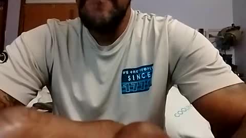 Snapshot of mrfuckyourite chatting on 10.12.25 mrfuckyourite online show from 10.12.25