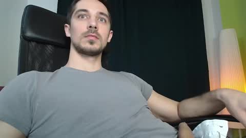 juan luis online show from 02.23.25