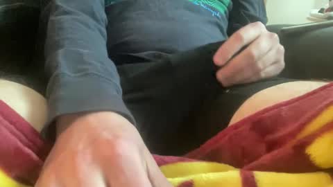 Snapshot of mrgummybear18 chatting on 12.24.24 mrgummybear18 online show from 12.24.24