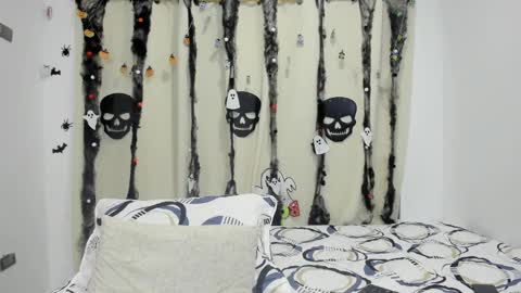 Bastian online show from 10.29.25