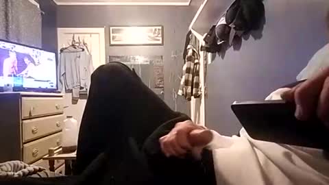 Snapshot of mrj1979 chatting on 02.25.25 mrj1979 online show from 02.25.25