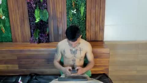 mrjustin_ online show from 09.15.25