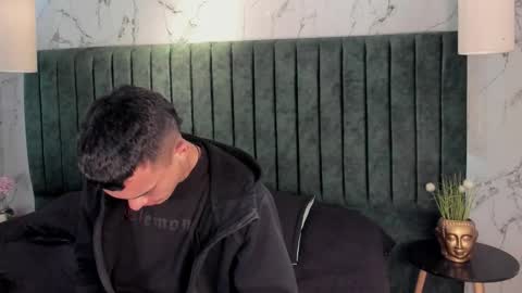 mrjustin_ online show from 11.09.25