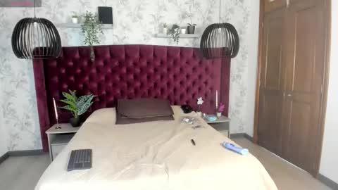 mrjustin_ online show from 12.19.25