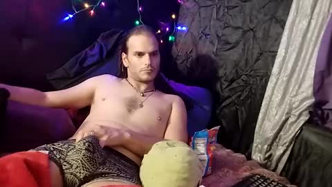 MrKinkSized online show from 12.23.24