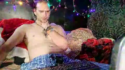 MrKinkSized online show from 12.25.24