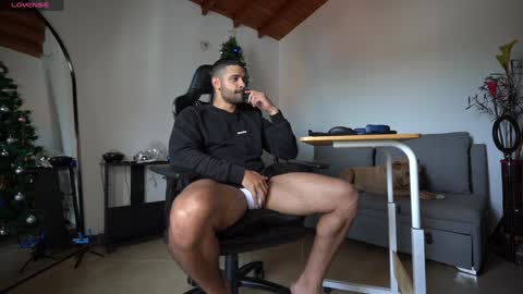 Luis    Instagram   online show from 12.21.24