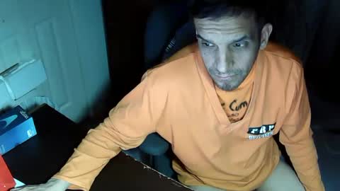 Snapshot of mrmarcxxcam chatting on 01.22.25 MrMarc online show from 01.22.25