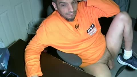 Snapshot of mrmarcxxcam chatting on 09.26.25 MrMarc online show from 09.26.25