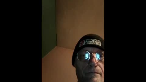 Mrnmrsfucks4u2 online show from 12.21.24