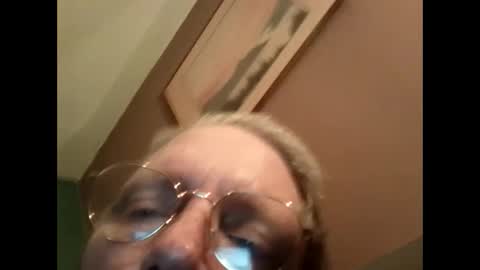 Mrnmrsfucks4u2 online show from 02.24.25