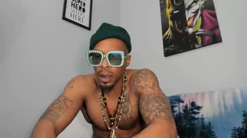 Snapshot of mromg007 chatting on 02.28.25 mromg007 online show from 02.28.25