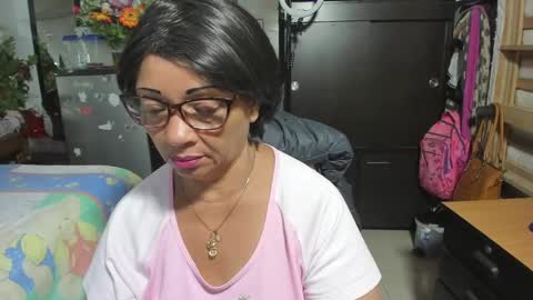 mrs_mommy online show from 10.23.25