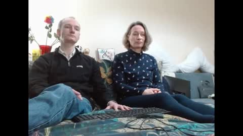 Mrs Velvet Vixen online show from 02.12.25