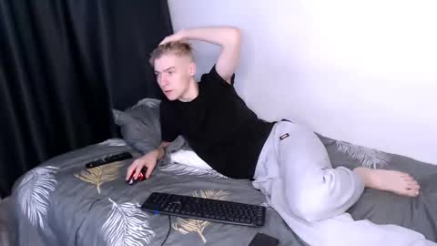 Adam online show from 12.10.24