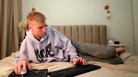 Adam online show from 09.14.25