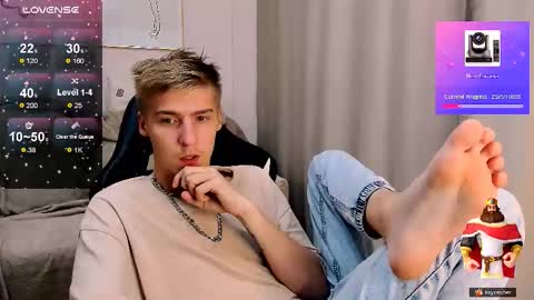 Adam online show from 10.04.25