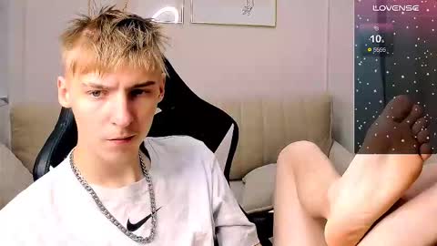 Adam online show from 10.17.25