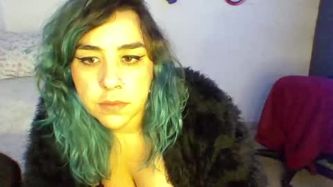 Snapshot of mrvenusx chatting on 05.19.26 Mrs Venus online show from 05.19.26