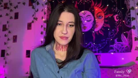 Dita online show from 02.04.26