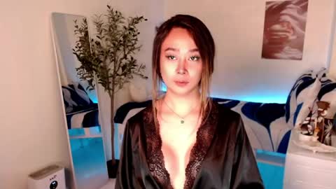 Snapshot of ms_lhaydeebunny chatting on 06.03.26 Evon online show from 06.03.26