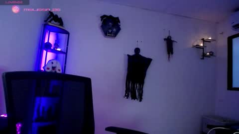 MISS LISSA online show from 10.16.25